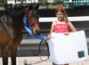 Sophia Robinson Wins Everglades Dressage Junior Young Rider Achievement Award