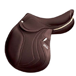 Mademoiselle shows its true colours!  Following on from the recent launch of the G2 Mademoiselle , he first saddle designed especially for female riders, CWD® is releasing its range of Mademoiselle accessories. #eliteequestrian elite equestrian magazine