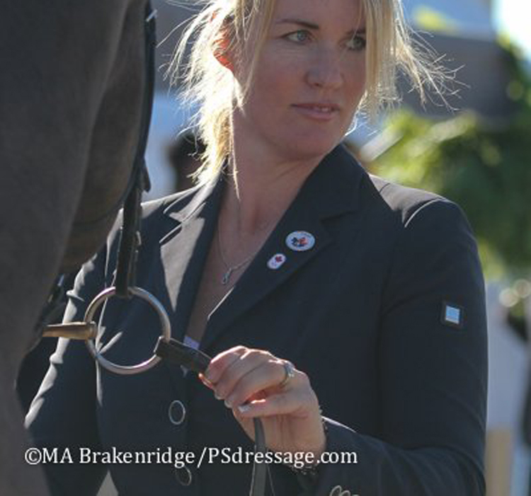 CANADIAN ELITE GRAND PRIX RIDER KAREN PAVICIC AND DON DAIQUIRI OFF TO STRONG START IN FLORIDA FIRST TIME IN THE FLORIDA DRESSAGE CIRCUIT (Wellington, FL, February 17, 2014) – Having traversed Canada and U.S. to compete for her first time in Florida, former Canadian Pan Am Team member Karen Pavicic declares it a great move, highlighted by positive competition results and a close-knit experience with fellow Canadians. The coast of California is the British Columbian’s usual route for the winter CDI show season. This year, however, thanks in large part to a grant from Dressage Canada, Karen was able to send her horse to Wellington to join other Canadians in increasing competitive success, camaraderie, and the unique atmosphere in this “horse mecca”.