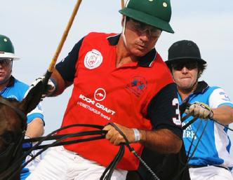 Palms Polo Club and MDK Polo was created by Mauricio Devrient Kidd, a polo professional and world renowned polo instructor for the purpose of making polo instruction and play available to every person at any level of skill. Whether you are just beginning or you are already enjoying the exhilarating sport of polo, you can benefit from the services that are listed within the pages of this website.