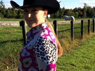 Dial In: Sundial's Innovative Style & Second Skin Makes Showing Simplified Sundial Show Clothing's garments are designed to always "have your back" #eliteequestrian elite equestrian magazine